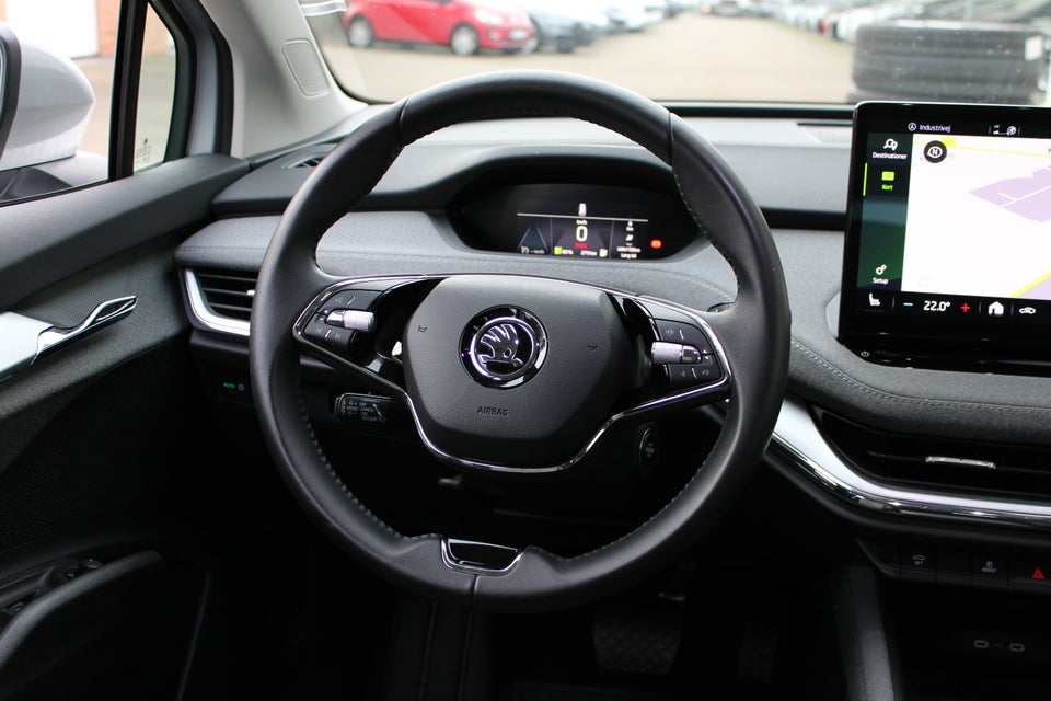 Skoda Enyaq 60 iV Loft 5d