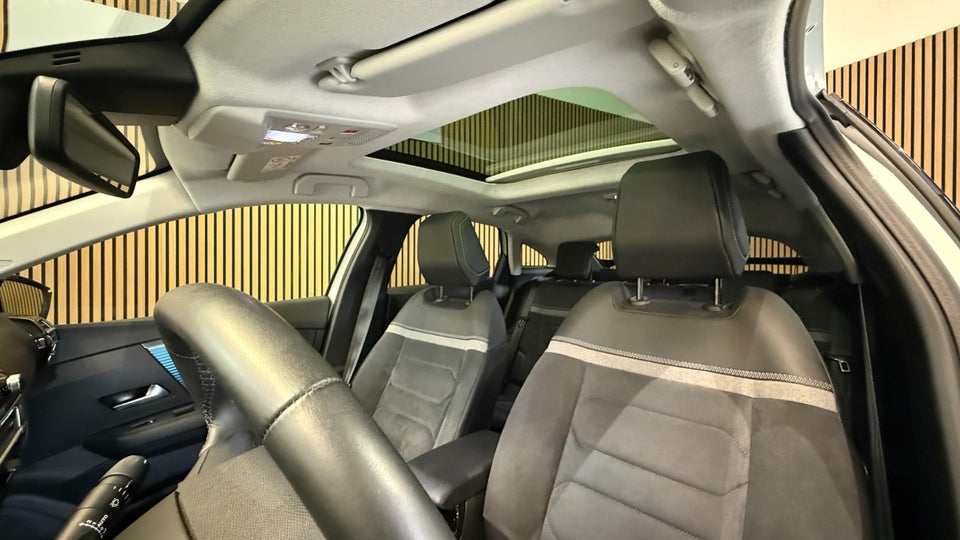 Citroën ë-C4 50 Shine 5d