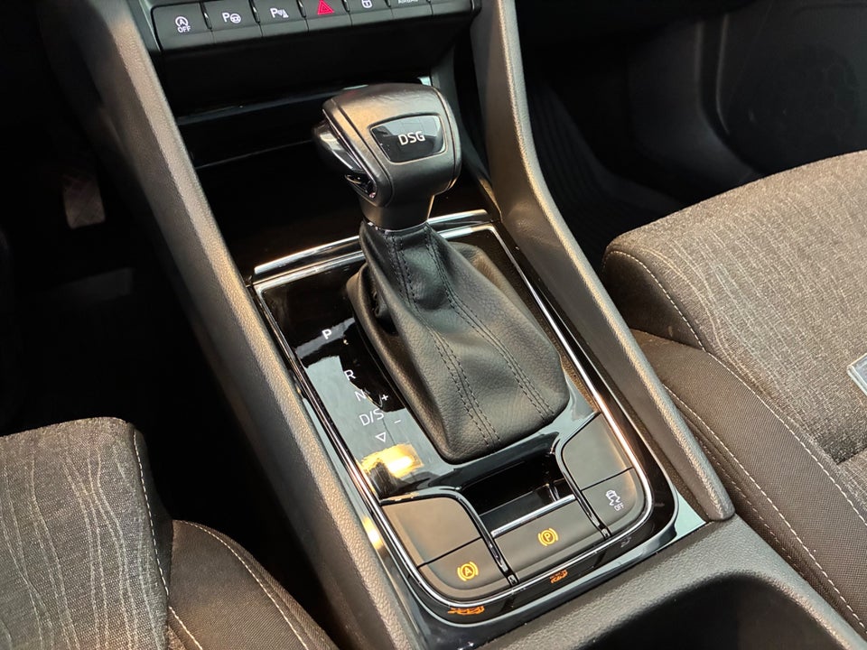 Skoda Karoq 1,5 TSi 150 Tour de France DSG 5d