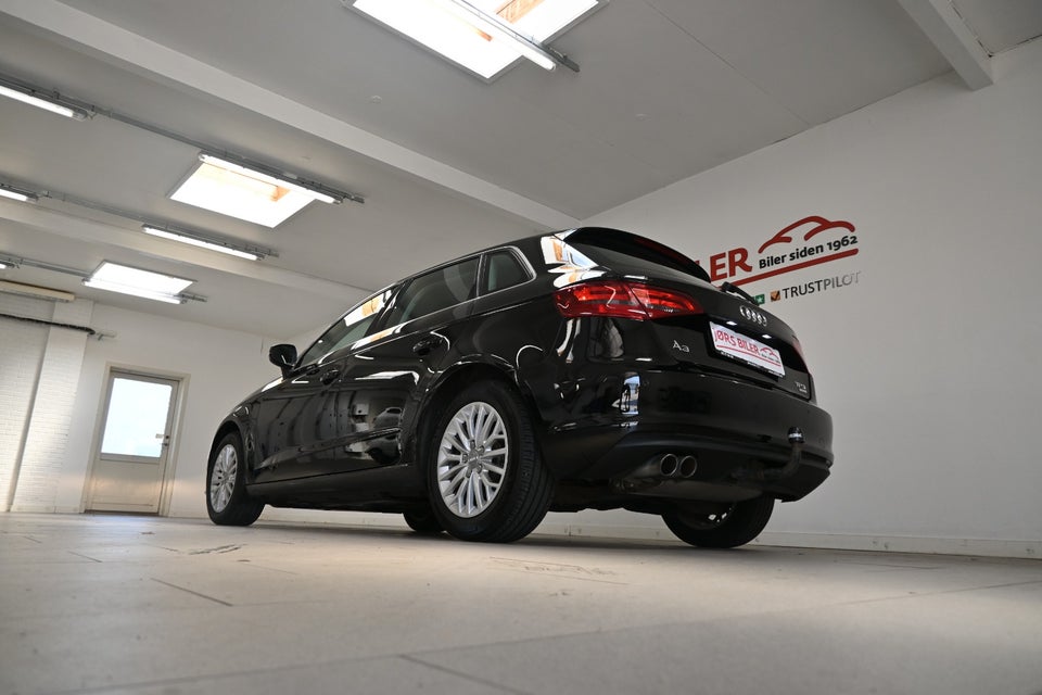 Audi A3 1,4 TFSi 150 Ambiente Sportback S-tr. 5d