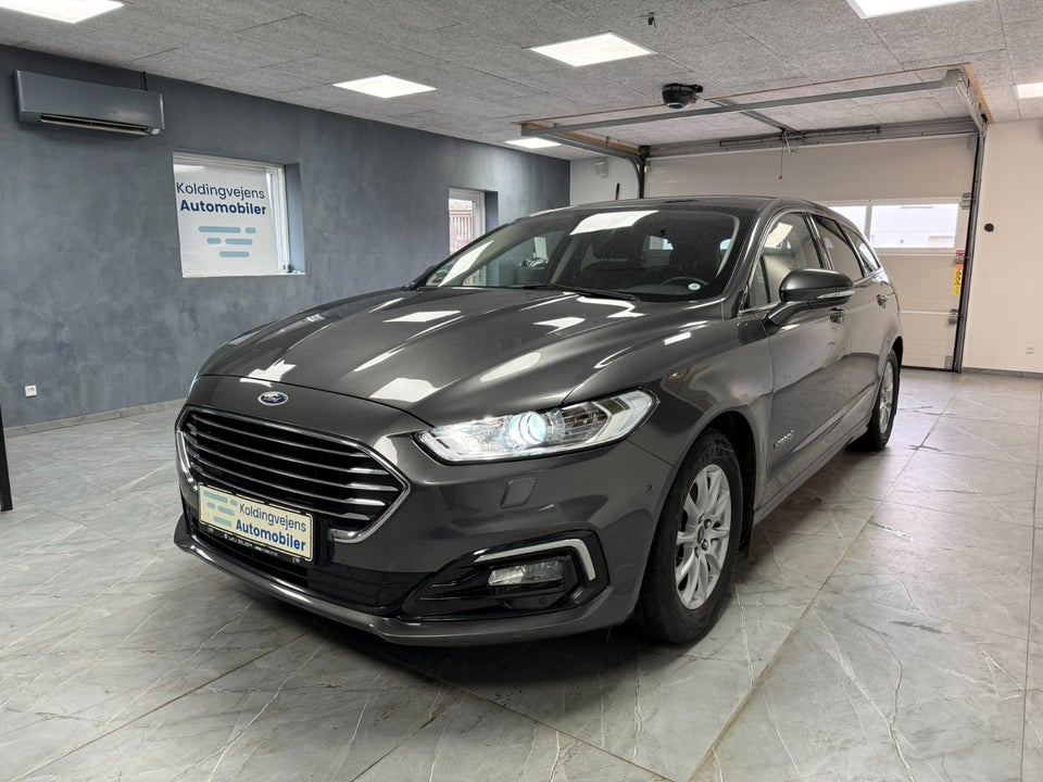 Ford Mondeo 2,0 HEV Titanium stc. CVT 5d