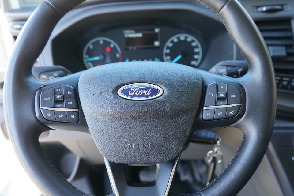 Ford Transit Custom 300L 2,0 TDCi 130 Trend aut.