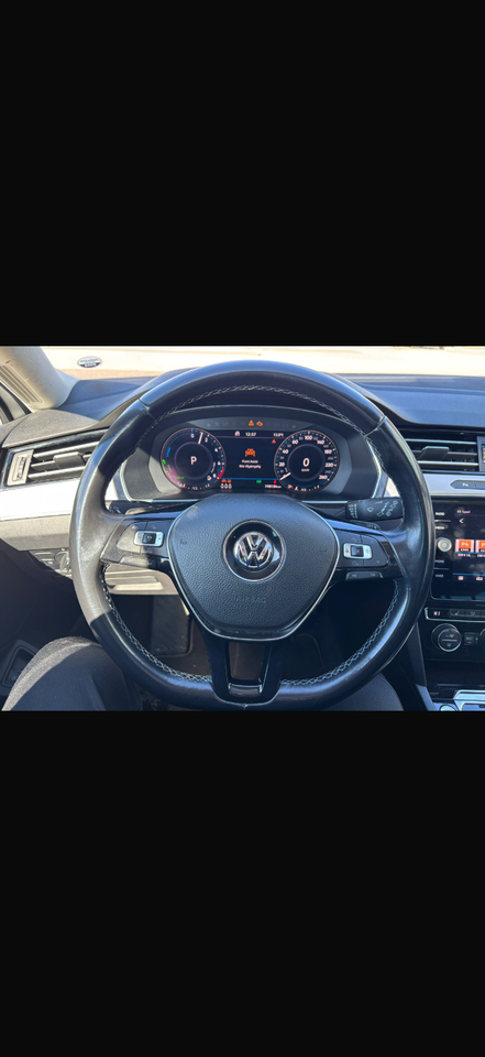 VW Passat 1,4 GTE DSG 4d