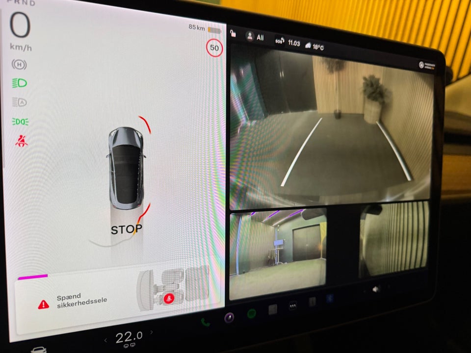 Tesla Model 3 Long Range AWD 4d