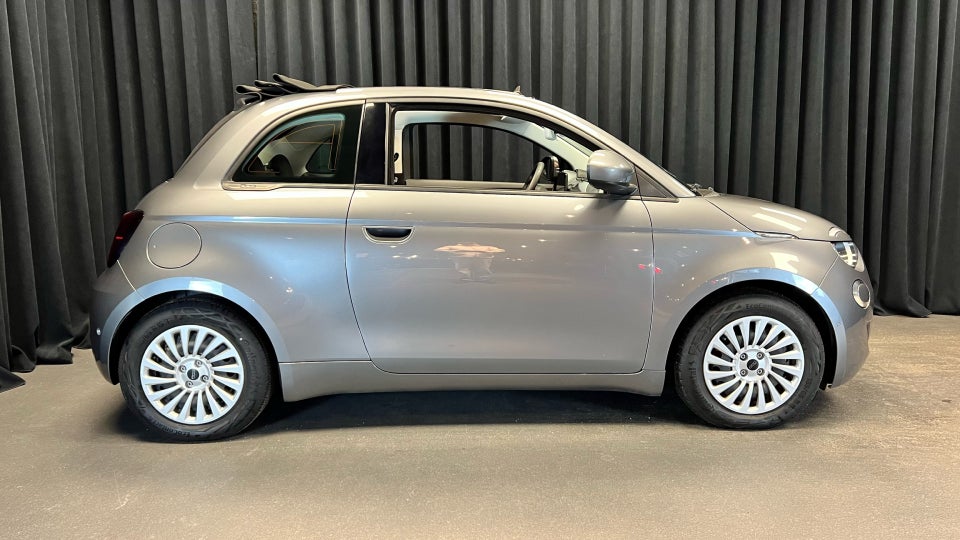 Fiat 500e 42 Icon Cabrio 2d
