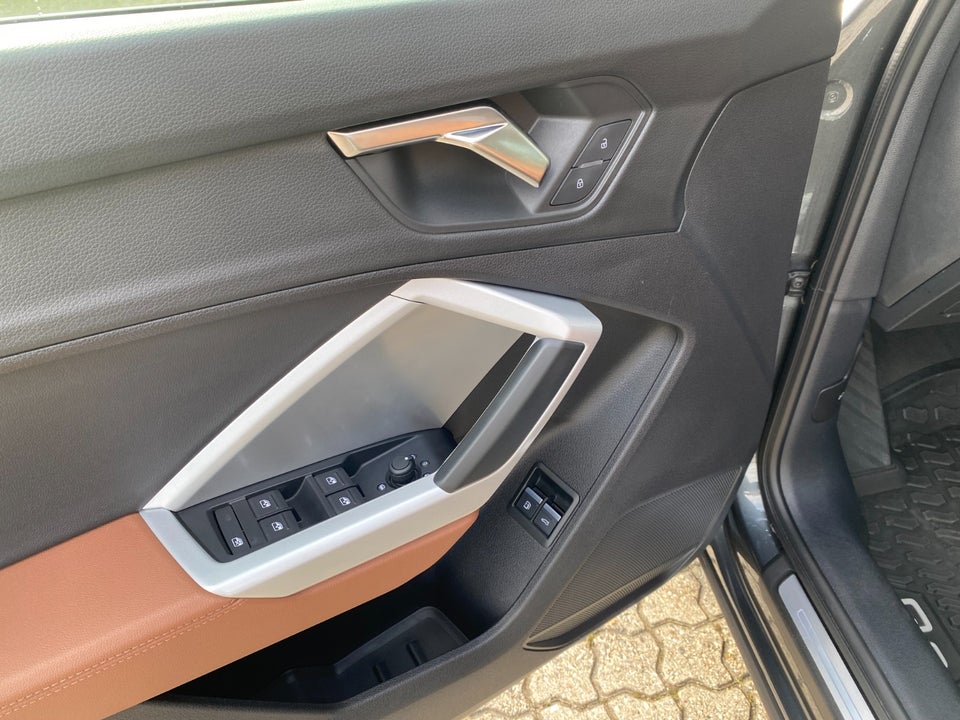 Audi Q3 45 TFSi e S-line plus S-tr. 5d