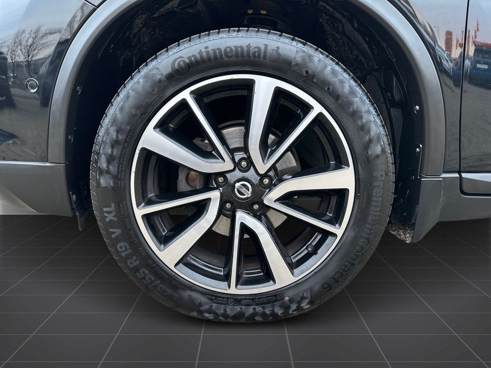 Nissan X-Trail 1,6 Dig-T 163 Tekna 5d