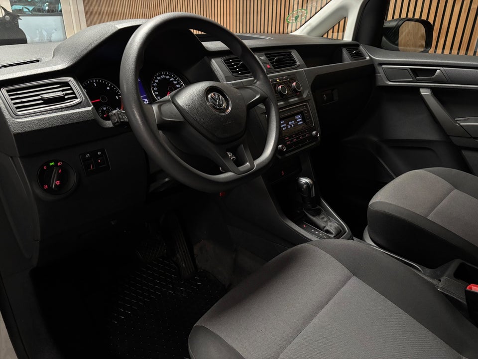 VW Caddy Maxi 2,0 TDi 102 DSG BMT Van 4d