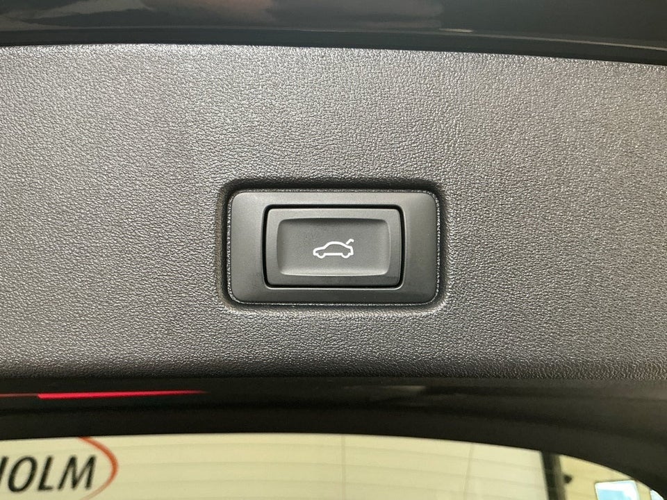 Audi Q4 e-tron 45 S-line 5d