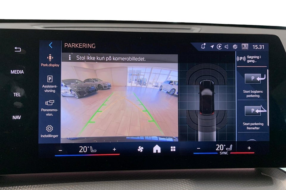 BMW iX1 eDrive20 M-Sport 5d