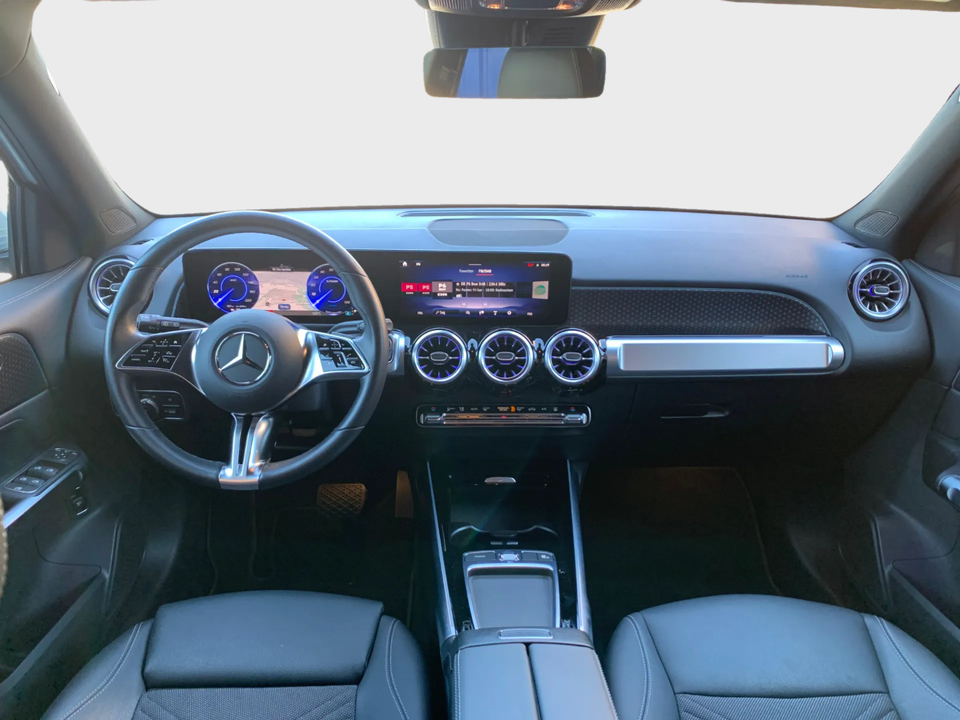 Mercedes EQB300 Progressive 4Matic 5d