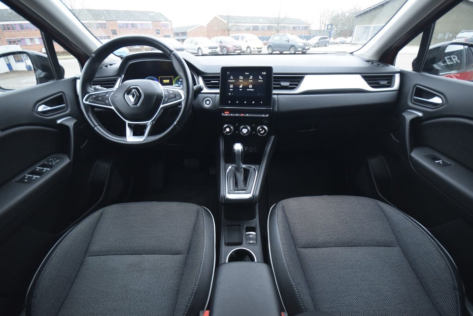 Renault Captur 1,6 E-Tech Intens 5d