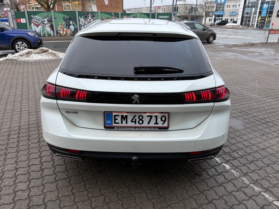 Peugeot 508 1,5 BlueHDi 130 Allure Pack SW EAT8 5d