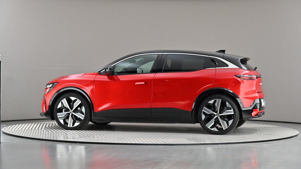 Renault Megane E-Tech 60 Iconic 5d