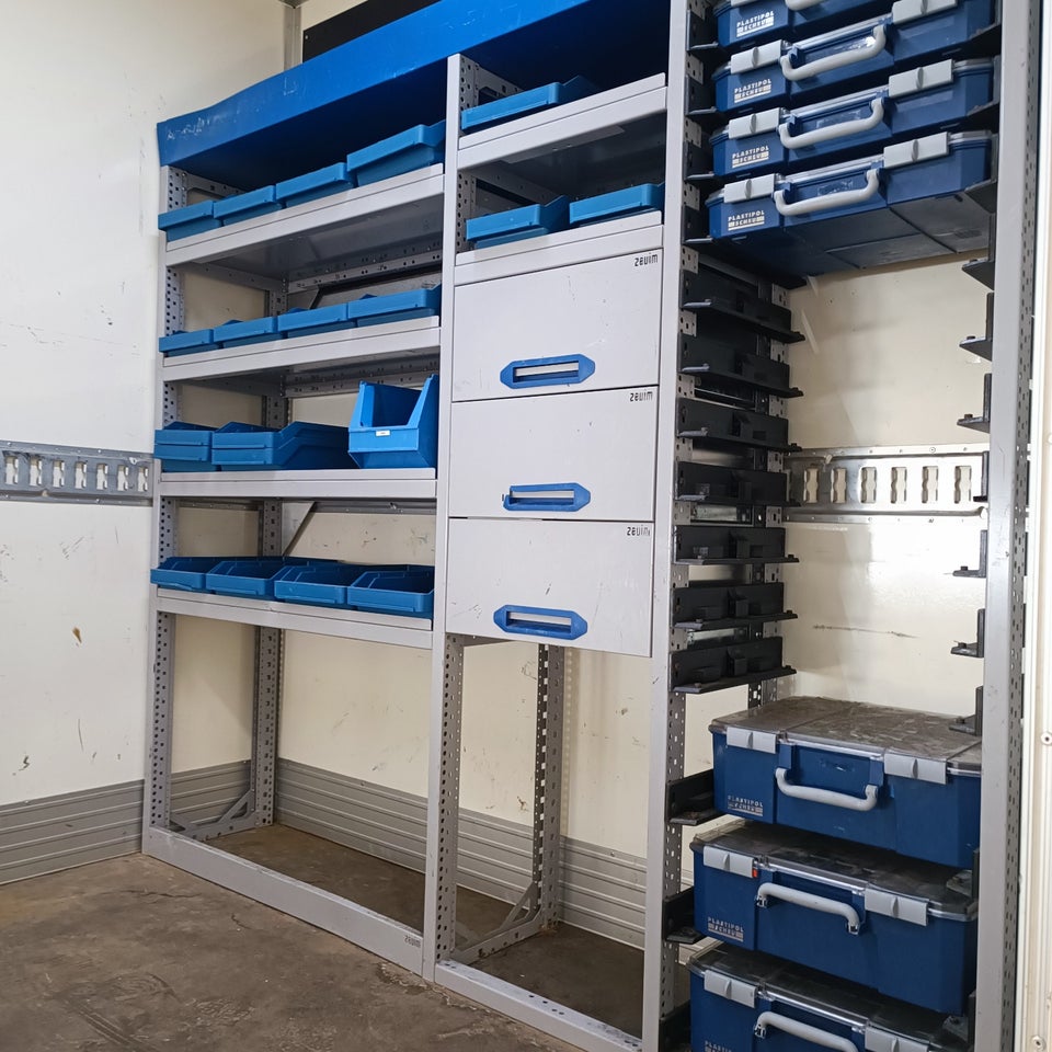 Peugeot Boxer 335 2,2 BlueHDi 165 L2 Plus Alukasse