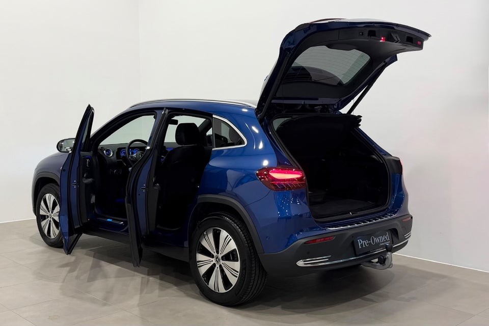 Mercedes EQA300 Progressive 4Matic 5d