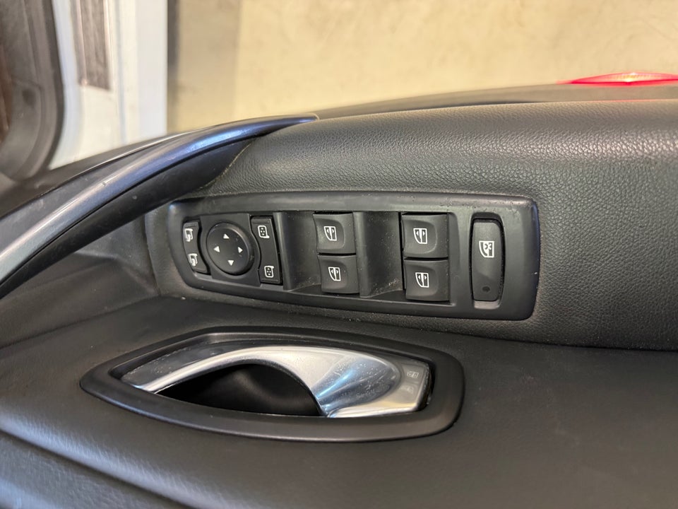 Renault Laguna III 2,0 dCi 150 Dynamique Sport Tourer 5d