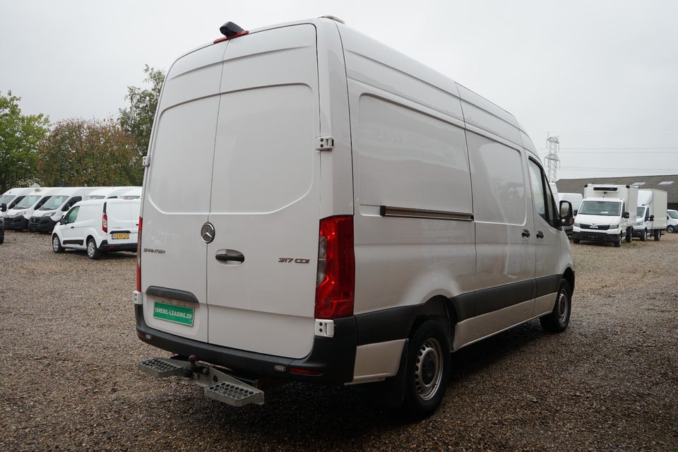 Mercedes Sprinter 317 2,0 CDi A2 Kassevogn aut. RWD