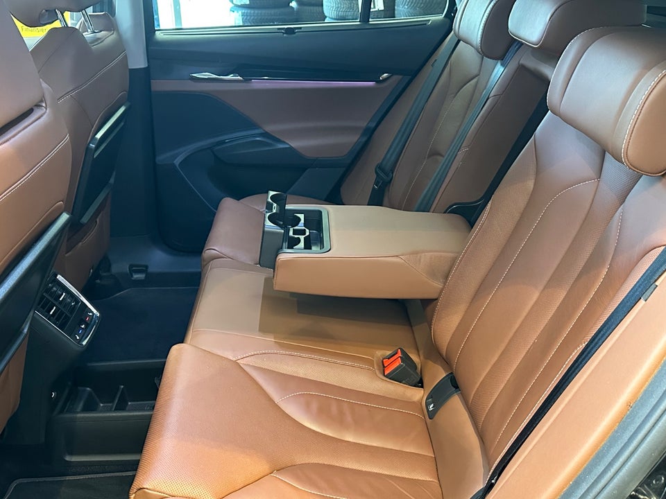 Skoda Enyaq 80x iV ecoSuite 5d