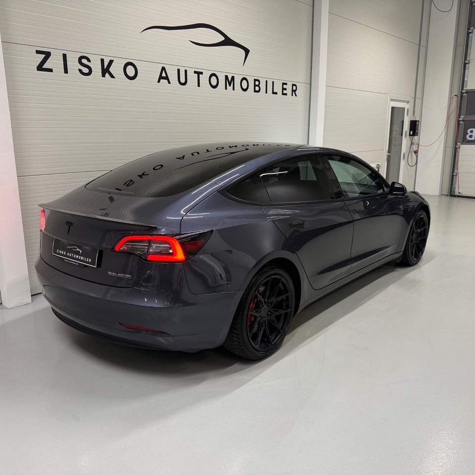 Tesla Model 3 Performance AWD 4d