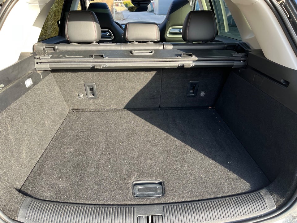 MG EHS 1,5 PHEV Luxury 5d