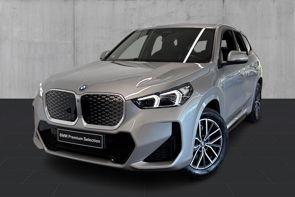 BMW iX1 xDrive30 M-Sport 5d