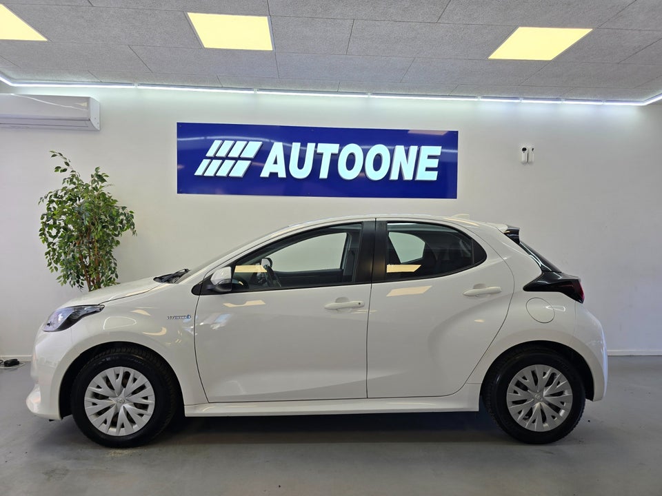 Toyota Yaris 1,5 Hybrid H2 e-CVT 5d