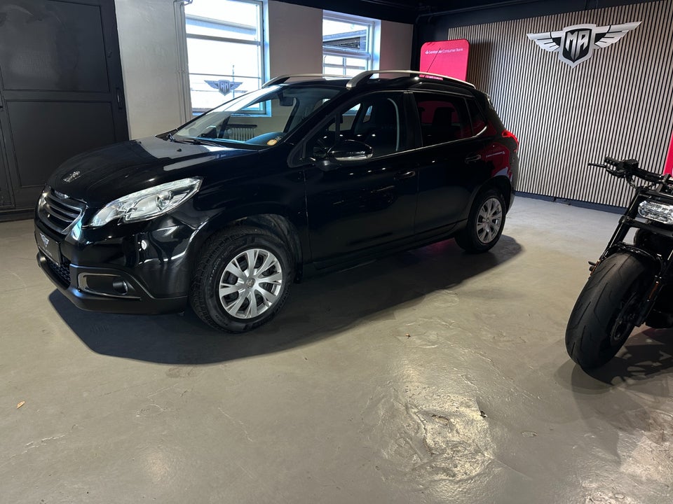 Peugeot 2008 1,2 VTi 82 Allure 5d