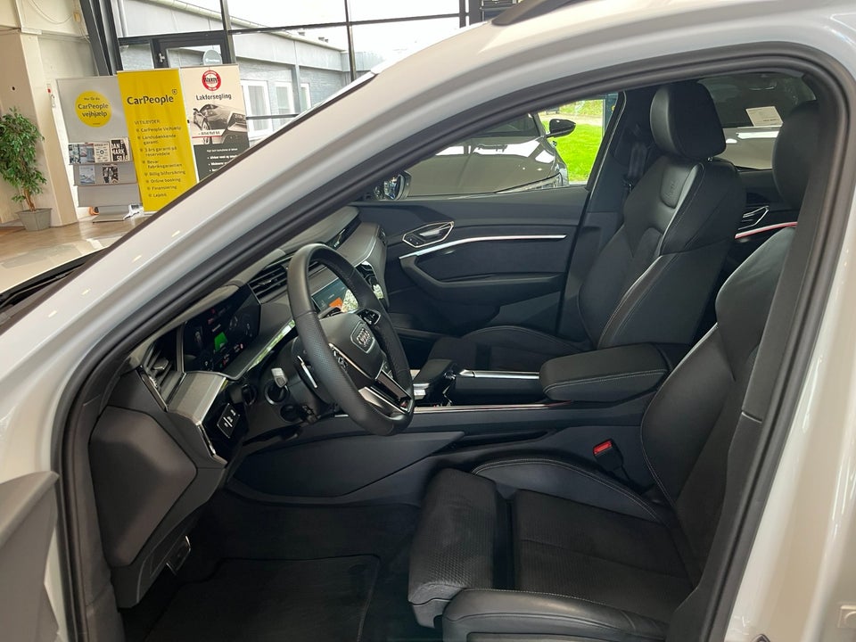 Audi Q8 e-tron 55 S-line Sportback quattro 5d