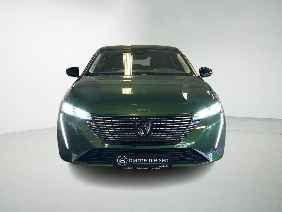 Peugeot 308 1,6 Hybrid First Selection+ EAT8 5d