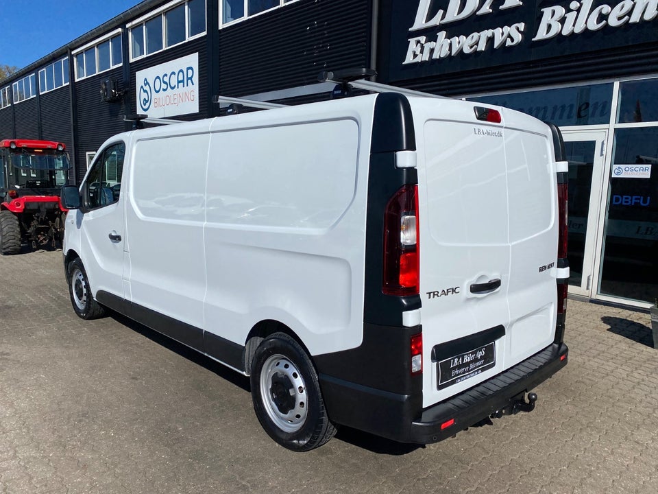 Renault Trafic T29 2,0 dCi 120 L2H1