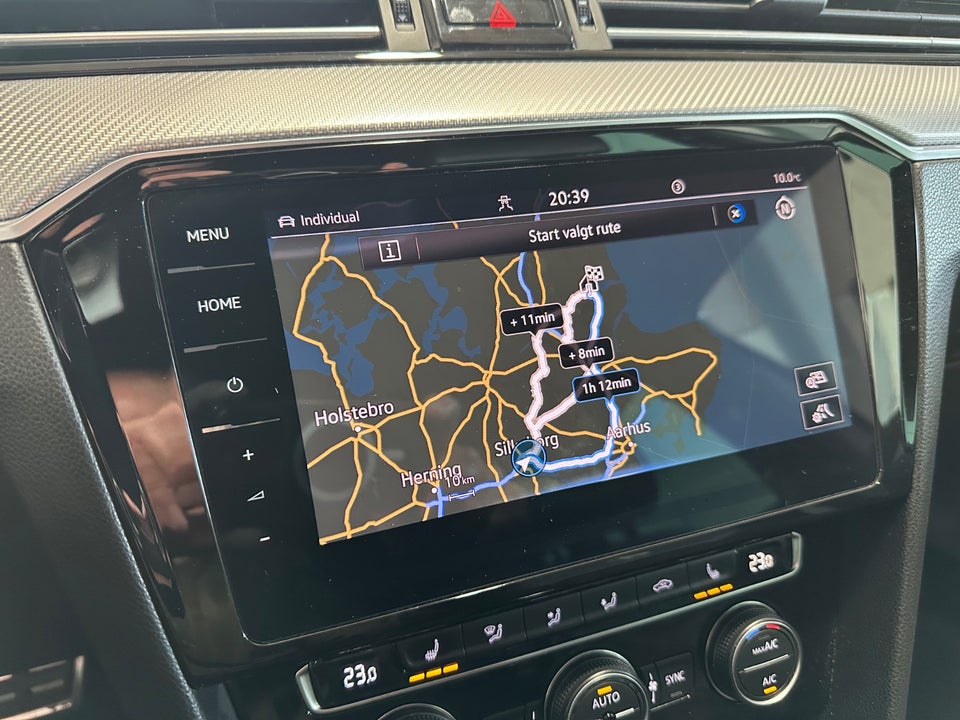 VW Passat 2,0 TSi 272 R-line Variant DSG 4Motion 5d