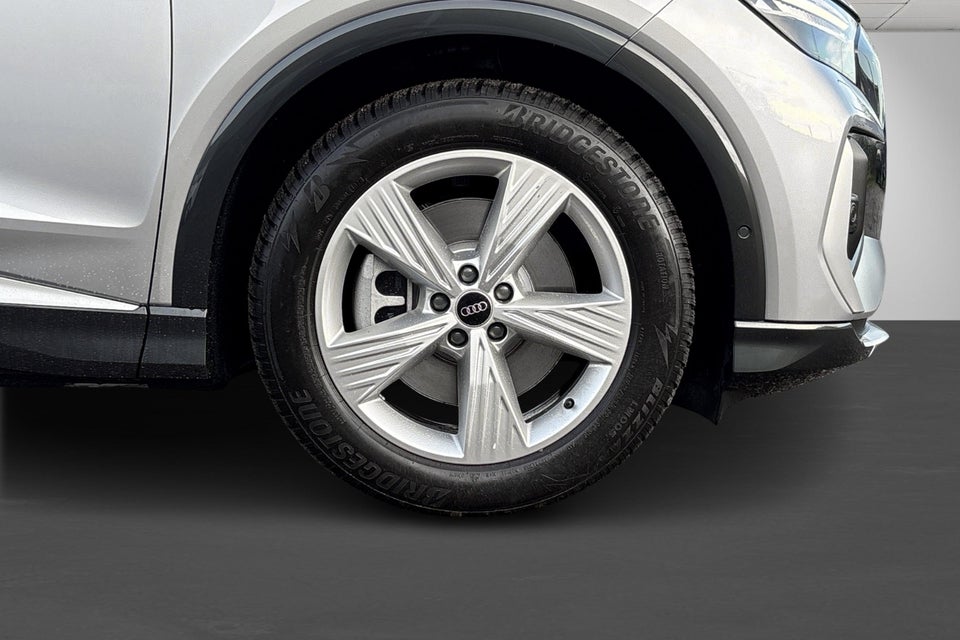 Audi Q4 e-tron 45 S-line Edition 5d