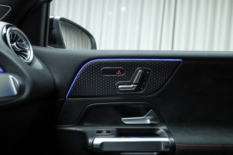 Mercedes EQB250+ AMG Premium 5d