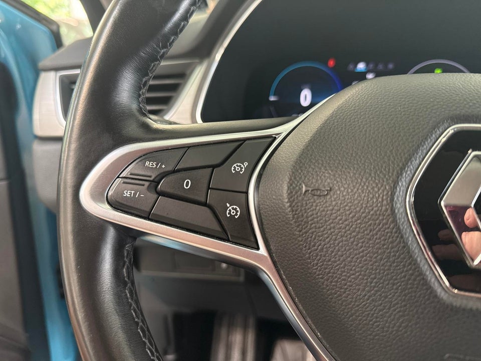Renault Captur 1,6 E-Tech Intens 5d
