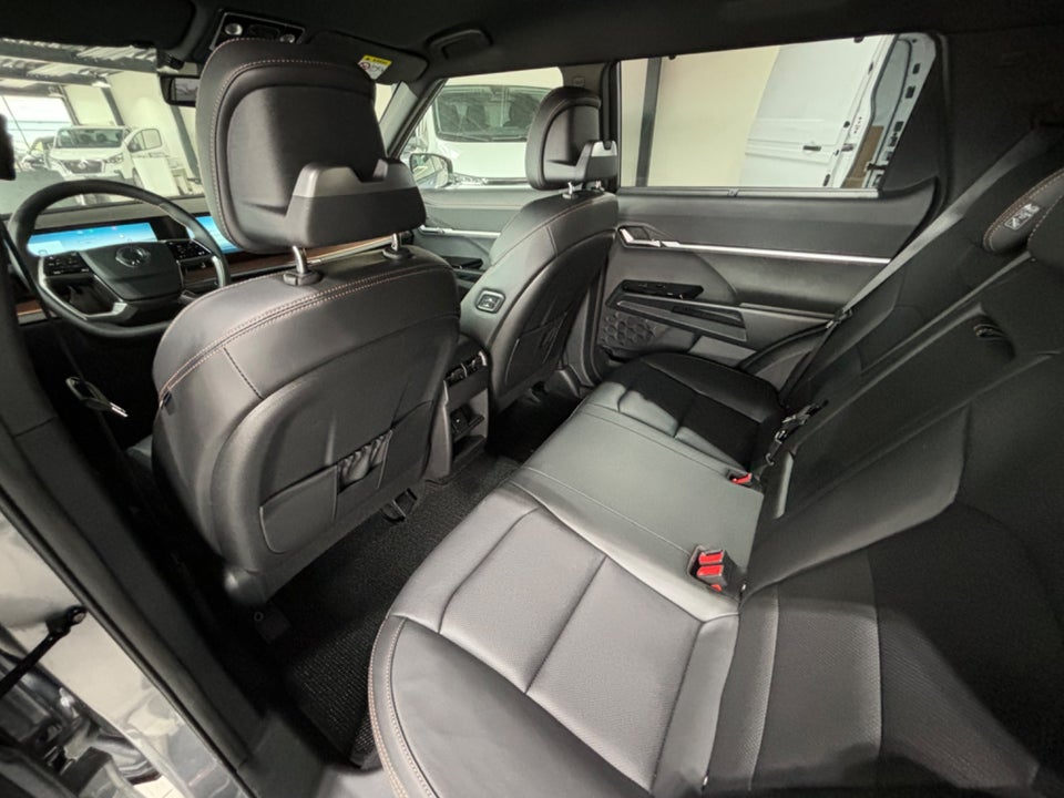 KGM Torres EVX Exclusive 5d