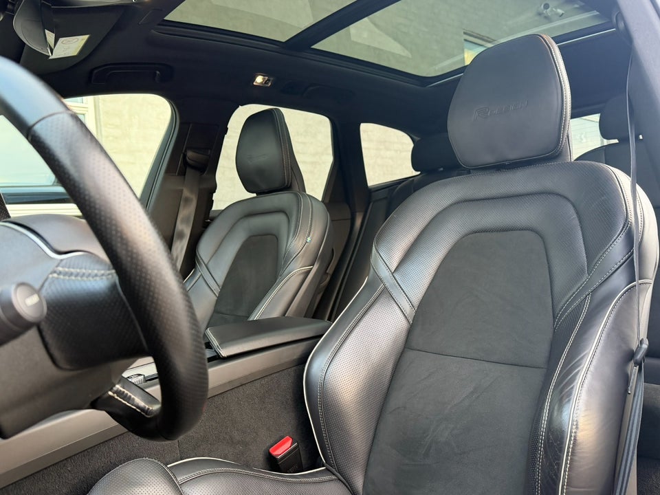 Volvo XC60 2,0 T5 250 R-Design aut. AWD 5d