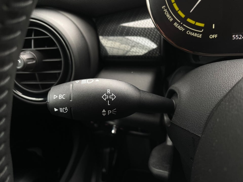 MINI Cooper SE Trim L 3d