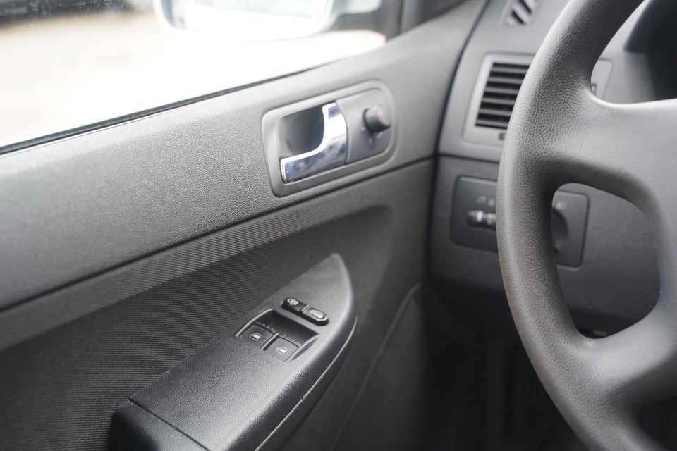 Skoda Fabia 1,2 12V Ambiente 5d