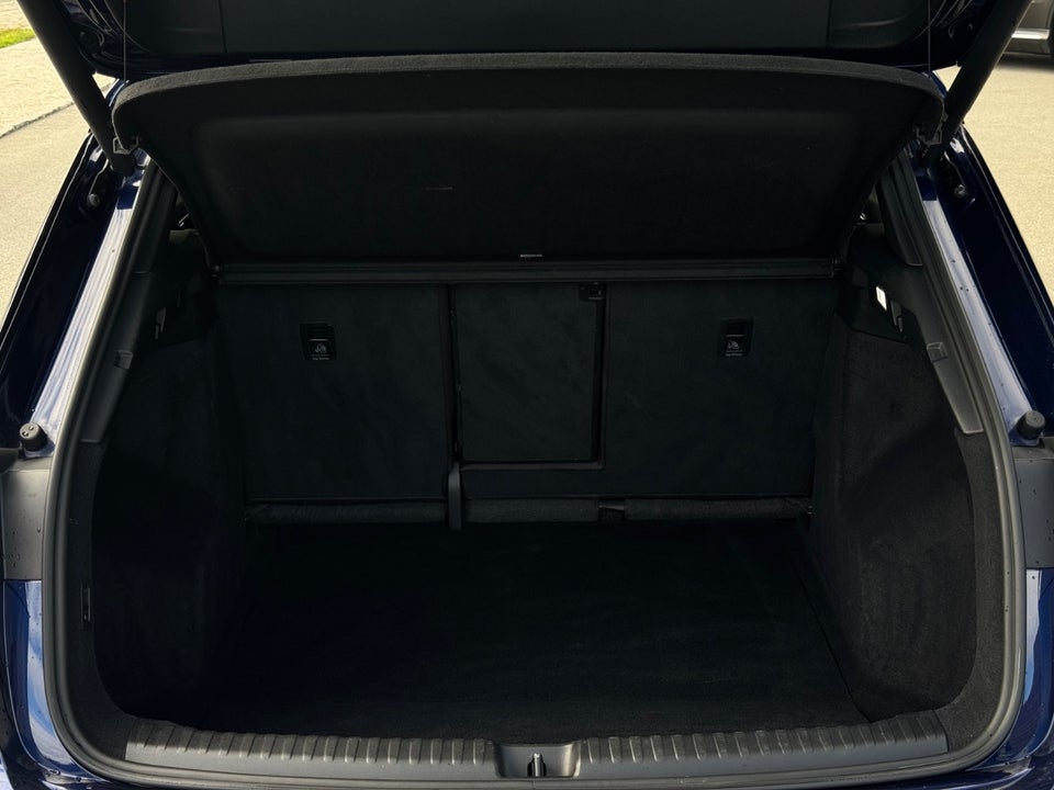 Audi Q4 e-tron 40 S-line 5d