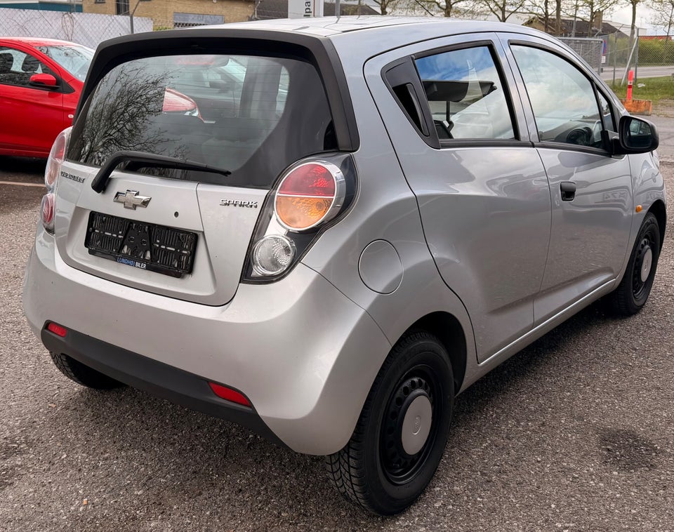 Chevrolet Spark 1,0 LA 5d