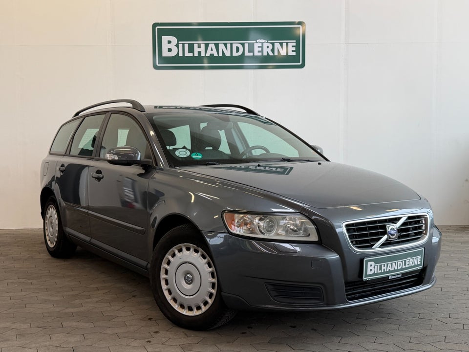 Volvo V50 1,6 D Momentum 5d