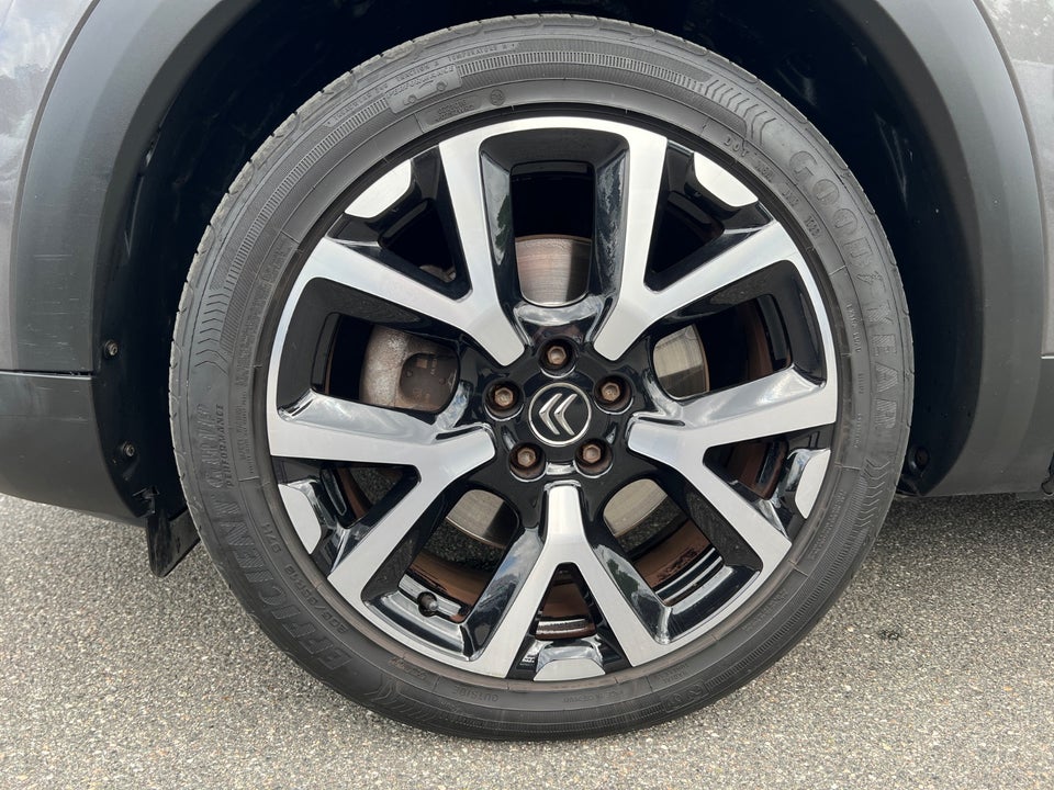Citroën C5 Aircross 1,6 Hybrid Shine Sport EAT8 5d