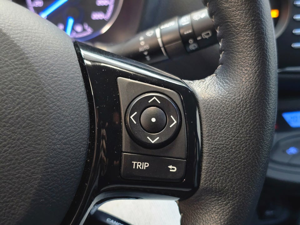 Toyota Yaris 1,5 Hybrid H3 Smart e-CVT 5d