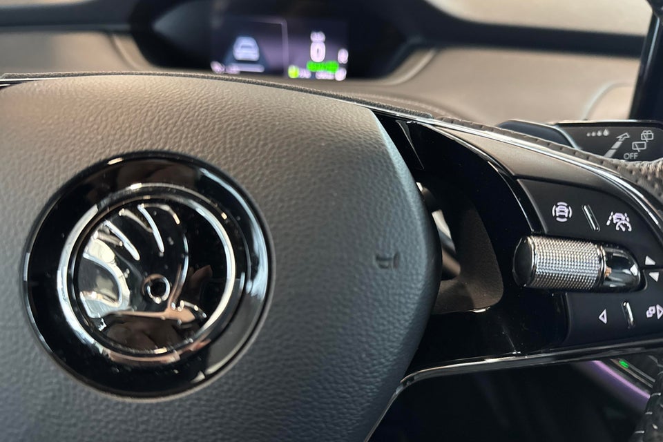 Skoda Enyaq 80x iV Sportline 5d