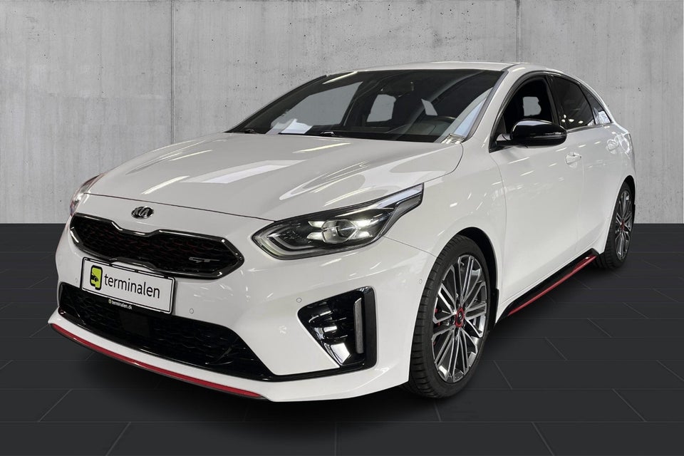 Kia ProCeed 1,6 T-GDi GT DCT 5d