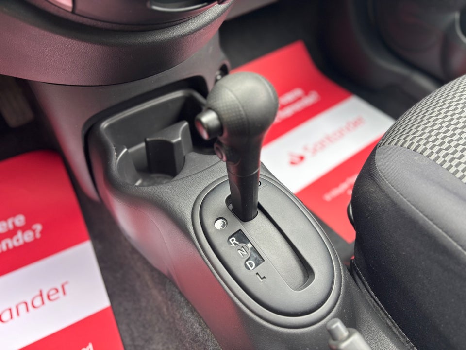 Nissan Micra 1,2 Visia CVT 5d