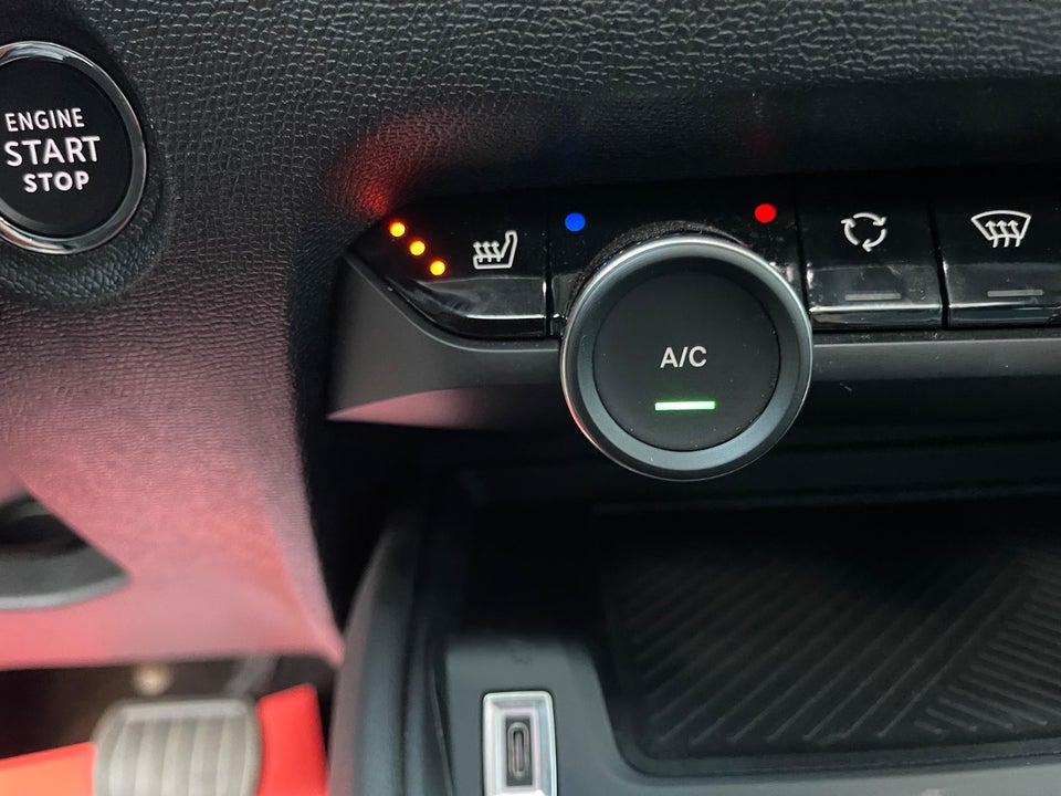 Citroën ë-C4 50 Shine Sport 5d