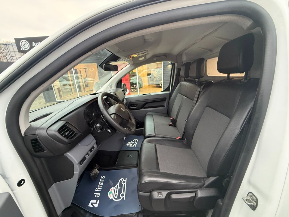 Peugeot Expert 2,0 BlueHDi 122 L2 Plus EAT8 Van