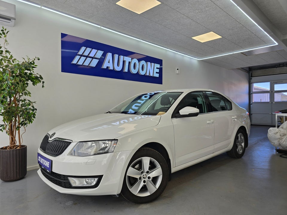 Skoda Octavia 1,2 TSi 105 Elegance 5d